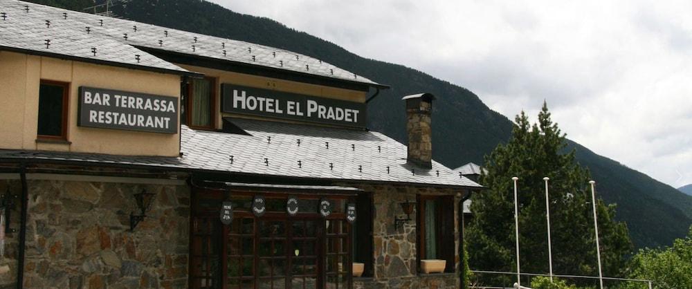 El Pradet Hotel El Serrat Buitenkant foto