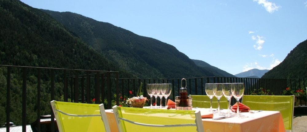El Pradet Hotel El Serrat Buitenkant foto