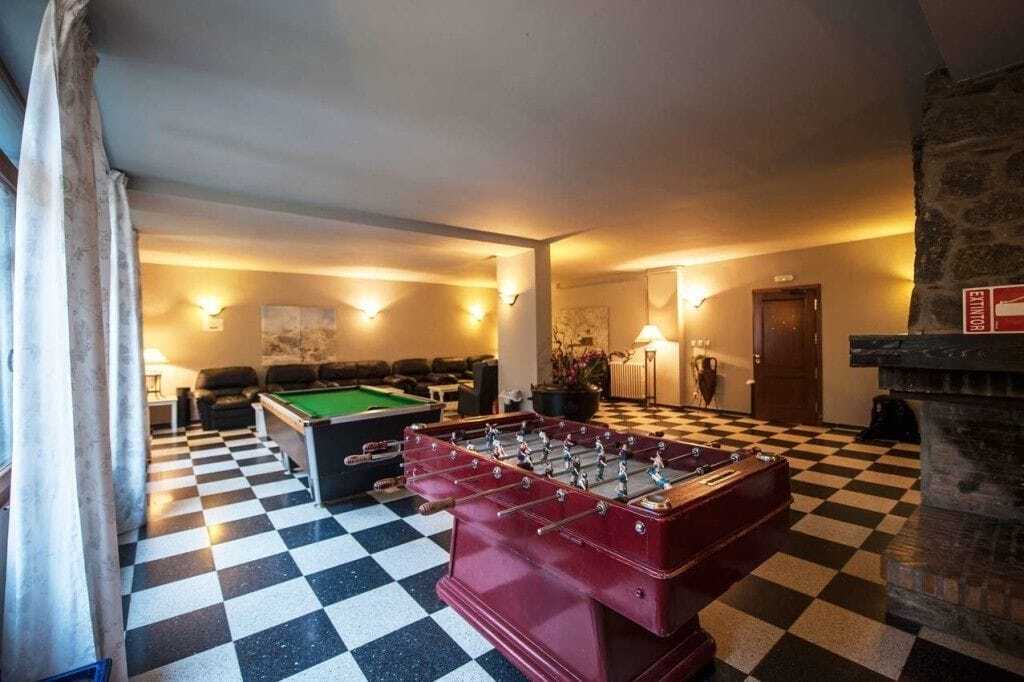 El Pradet Hotel El Serrat Buitenkant foto